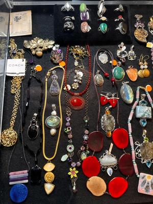 Sale Photo Thumbnail #41