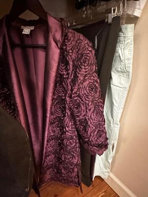 Sale Photo Thumbnail #528