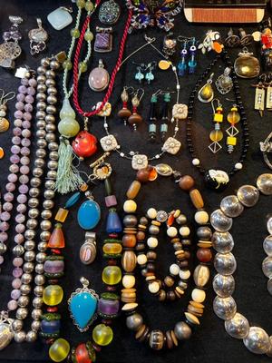 Sale Photo Thumbnail #43