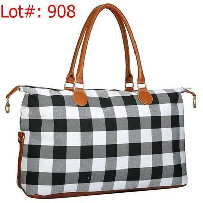 Sale Photo Thumbnail #909