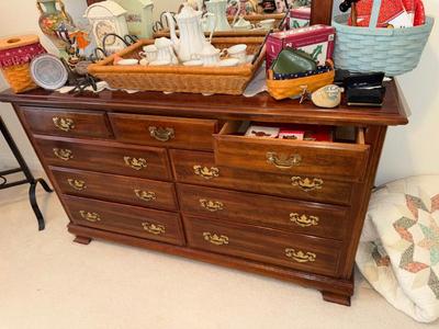 Sale Photo Thumbnail #77