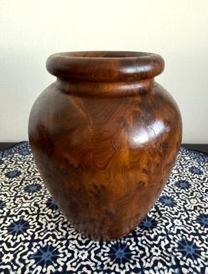 Gorgeous Burlwood Vase