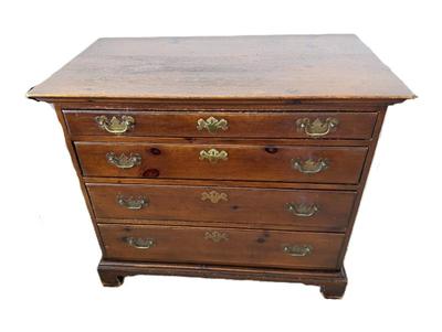 Vintage Pine Shop Original Pine Chest (1 Of 2)