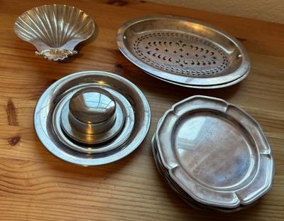 Grouping Of Silverplate Dishes, Trays & More 