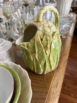 Sale Photo Thumbnail #40: Cabbage Ware