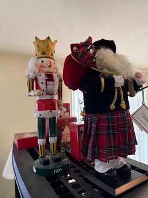 Sale Photo Thumbnail #125