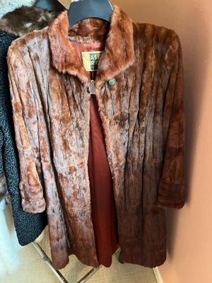 Sale Photo Thumbnail #303