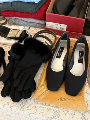 Sale Photo Thumbnail #319