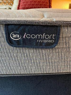 Sale Photo Thumbnail #330