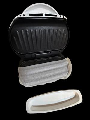 DM303 - George Foreman & Gotham Grills