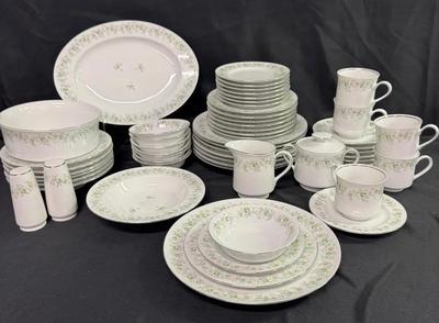 RJ2500 - Johann Haviland China Set
