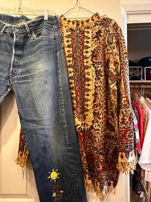 Sale Photo Thumbnail #279:  1960’s Levi’s 501 Big E Selvedge V stitch jeans (34x29)