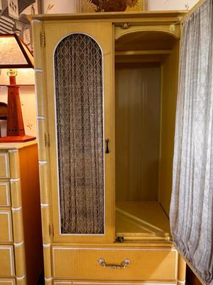 Sale Photo Thumbnail #320