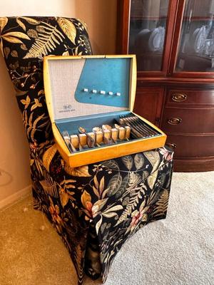 Sale Photo Thumbnail #404