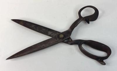 Antique tailor shears