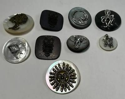 Nature Themed Artistic Buttons Collection