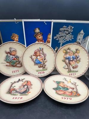 Goebel M.J. Hummel Annual Plates 1975-1979 & M.J. Hummel Calendars
