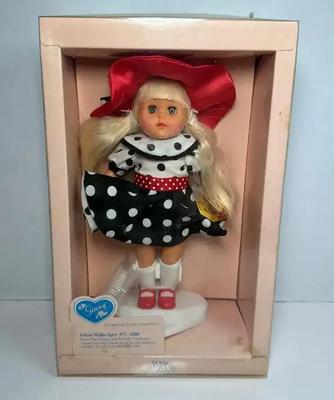 Ginny Walks Spot #71 Collectible Doll