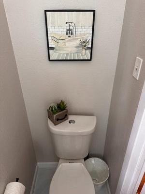 Sale Photo Thumbnail #26