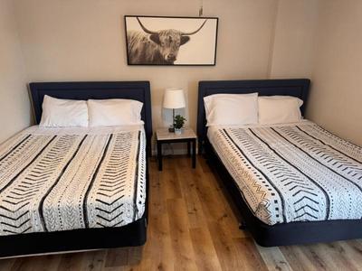 Sale Photo Thumbnail #35