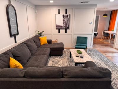 Sale Photo Thumbnail #9