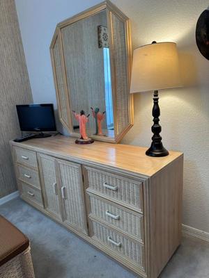 Sale Photo Thumbnail #80