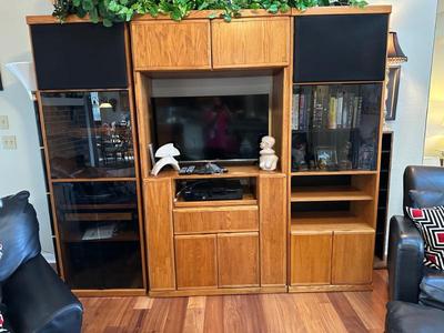 Sale Photo Thumbnail #109