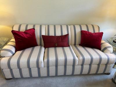 Sale Photo Thumbnail #50