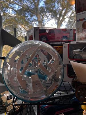 Sale Photo Thumbnail #560