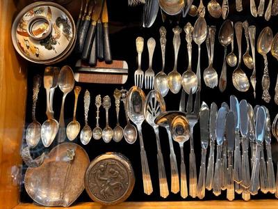 Sale Photo Thumbnail #50