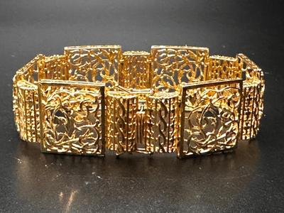 Sale Photo Thumbnail #37