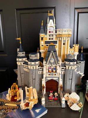 Sale Photo Thumbnail #528