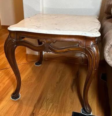 Marble Top Queen Ann End Table