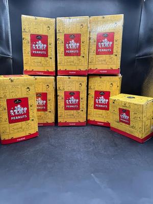 Vintage Hallmark Peanuts Gallery Charlie Brown And Friends Gallery Figurines