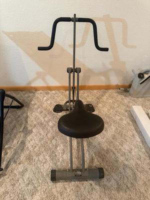 Sunny Health & Fitness Row-N-Ride Squat Assist Trainer Machine
