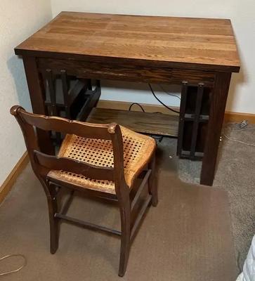 Stickley Style Mission Oak Arts & Crafts Table