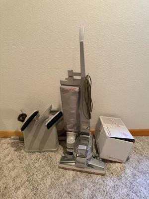 Kirby Generation 3 (G3) Upright Vacuum Cleaner w/ Attachments & Carpet Shampoo System