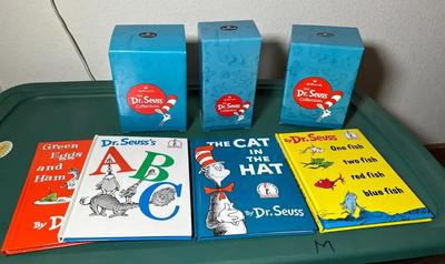 Dr Seuss Hallmark Ornaments & Seuss Books