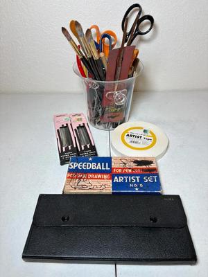 Artist’s Tools, Utensils & Supplies