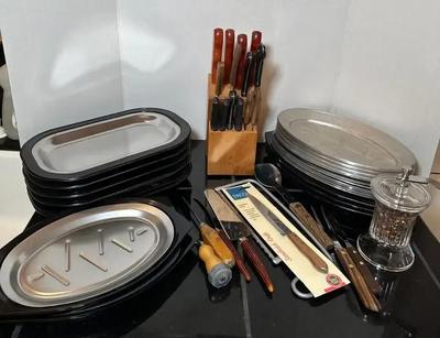 Steak Plates & Vintage Steak Knives