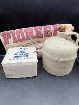 Vintage Farmhouse Collectibles