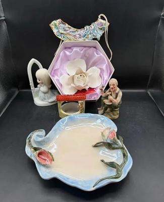 Vintage Porcelain & Ceramic Collectibles 
