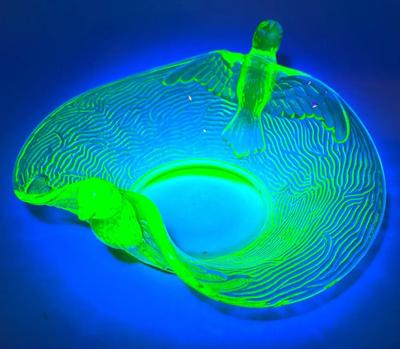 Vintage Fenton Green Pressed Uranium Glass Bird Bowl