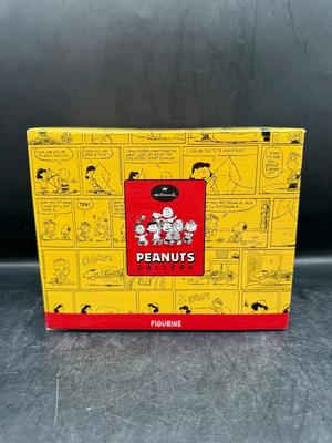 Hallmark Peanuts Gallery "A Joyful Song" Limited Edition Musical Windup Figurine