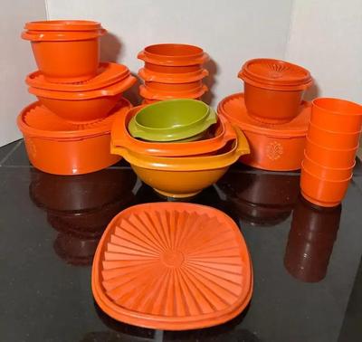 Starburst Lid Vintage Orange Tupperware 