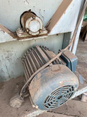 Sale Photo Thumbnail #352