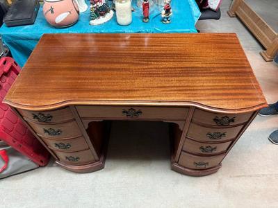 Sale Photo Thumbnail #526