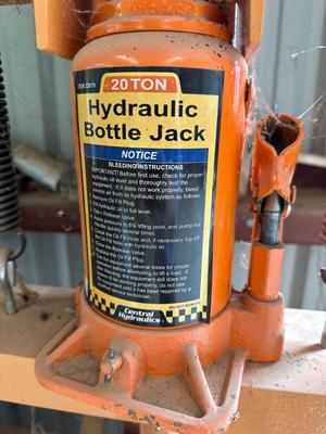 Sale Photo Thumbnail #384