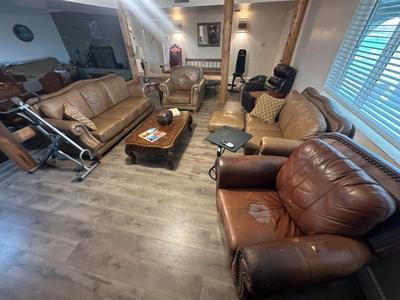 Sale Photo Thumbnail #367