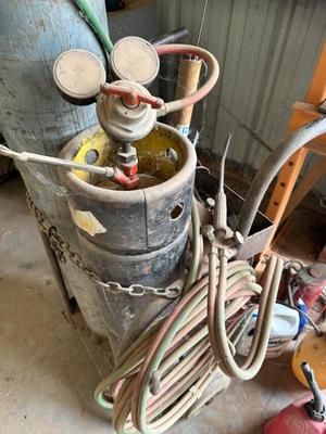 Sale Photo Thumbnail #381